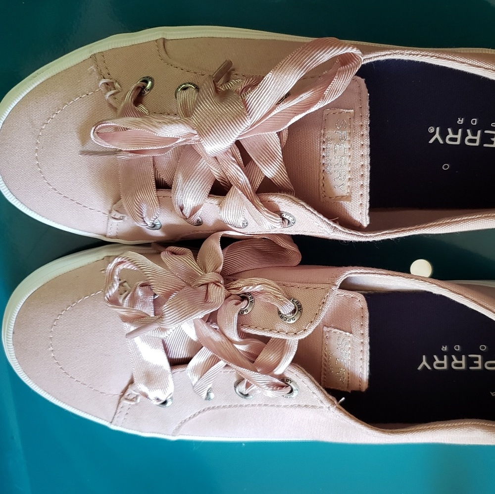 Sperry ribbon lace sneakers
